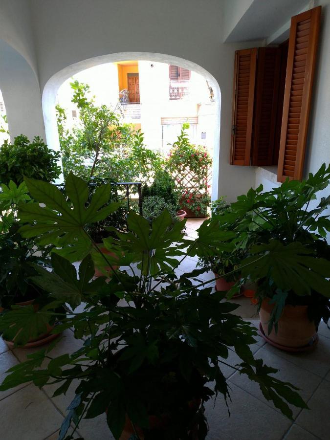 Gemma Di Gallura Charme B&B Olbia Eksteriør billede