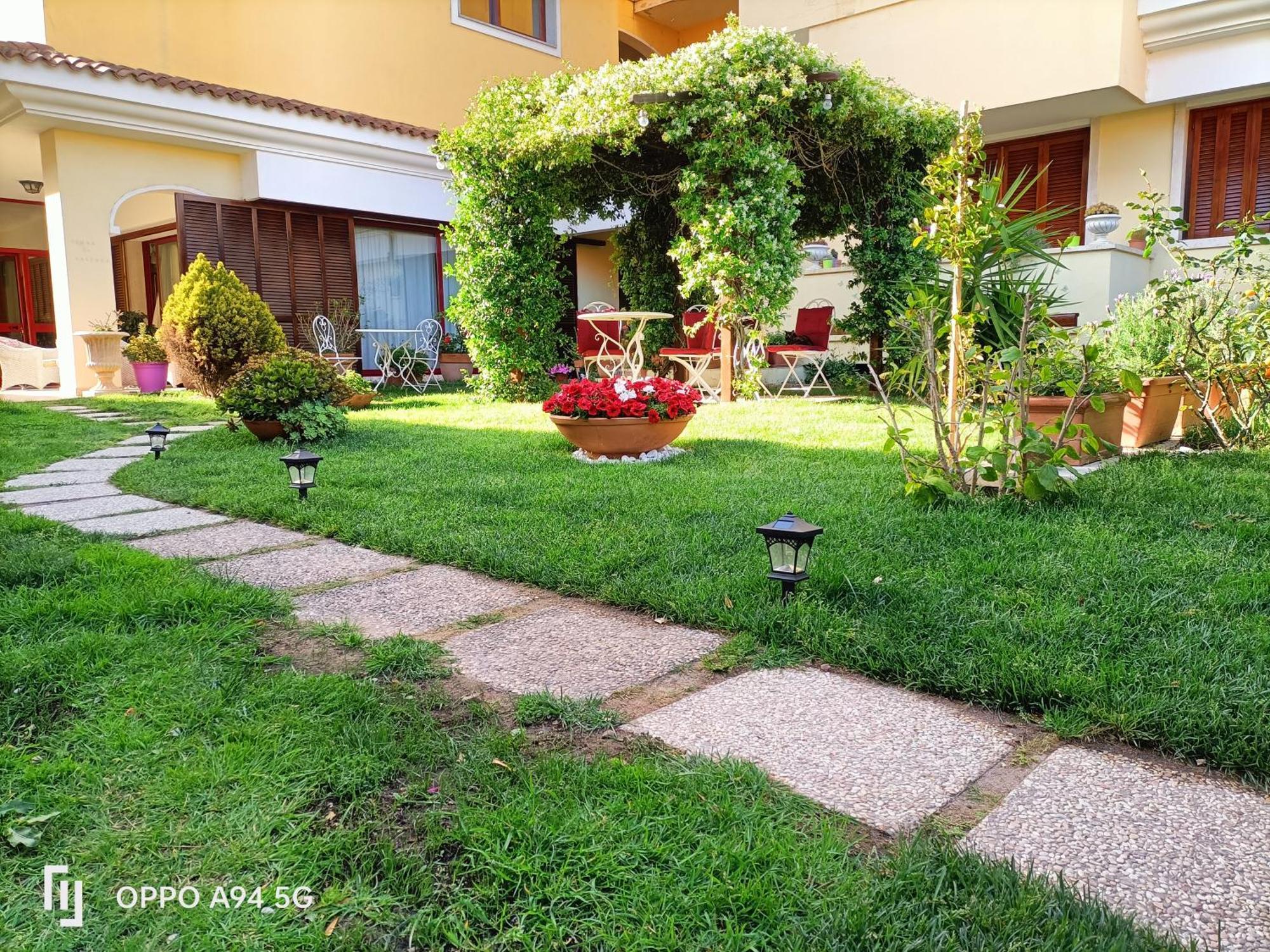 Gemma Di Gallura Charme B&B Olbia Eksteriør billede
